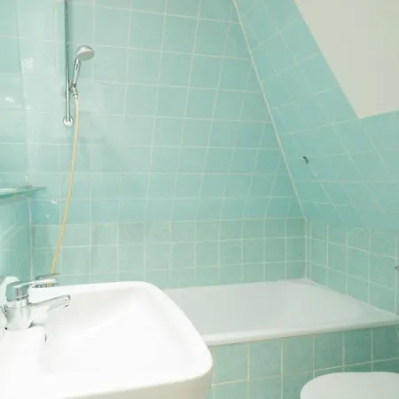 Haus-graeftendiek-appartement-206 公寓 Brösum